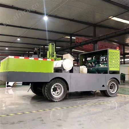 路缘石滑模机 全自动U型渠道成型机 1次完成施工速度快油耗少