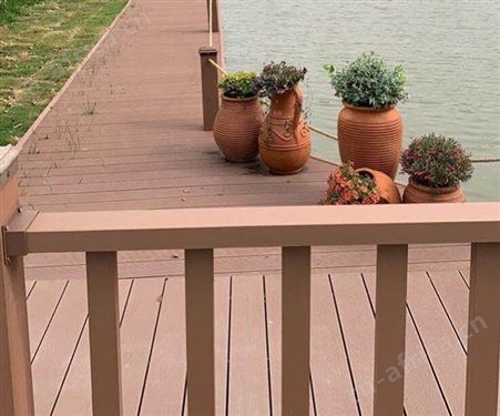 仿木PE木塑护栏直供室外花园园林别墅防腐质量保证