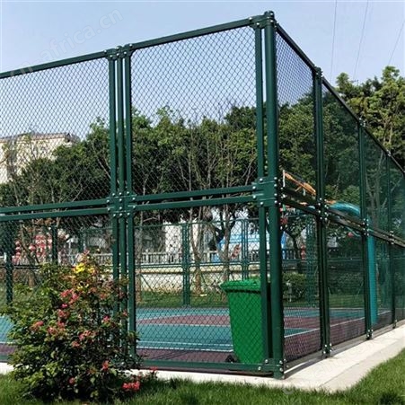 华丽体育球场围网现货学校体育场安全防护隔离球场护栏围网小区篮球场围网