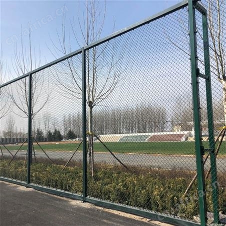 华丽体育可用于各种场地围网 球场防护隔离围网高尔夫球场围网运动场围网