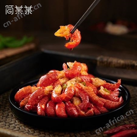 简某某青岛八爪鱼海鲜熟食麻辣小海鲜爆头即食大章鱼罐头鱿鱼生蚝