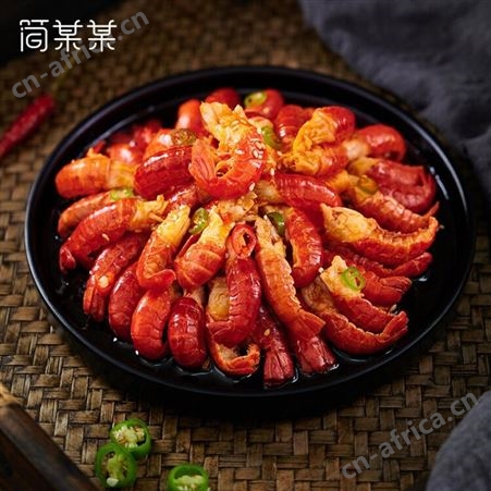 简某某青岛八爪鱼海鲜熟食麻辣小海鲜爆头即食大章鱼罐头鱿鱼生蚝