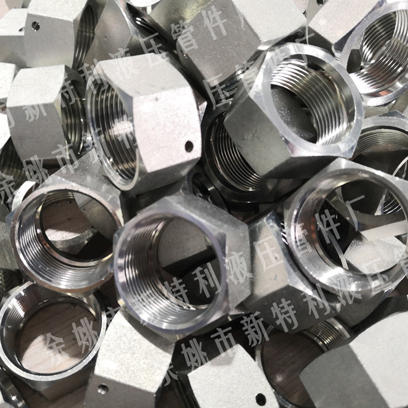 关于不锈钢304金属软管接头的连接 关于不锈钢304金属软管接头的连接