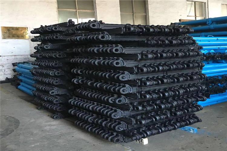 如果裂纹较大,对DJB金属顶梁强度影响很大时,除焊合裂纹外,还应金属盖板用高强度螺栓连接加固 如果裂纹较大,对DJB金属顶梁强度影响很大时,除焊合裂纹外,还应金属盖板用高强度螺栓连接加固